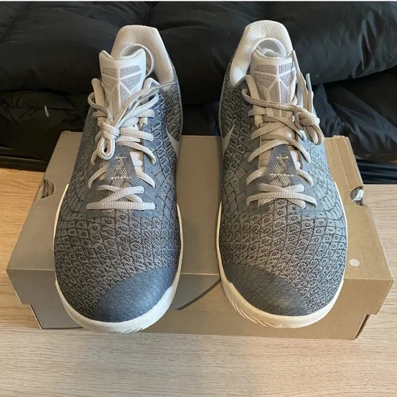 🔥Nike Kobe Mamba Instinct Pure Platinum Gray Athletic Sneakers -Men Size 13 - Picture 2 of 12